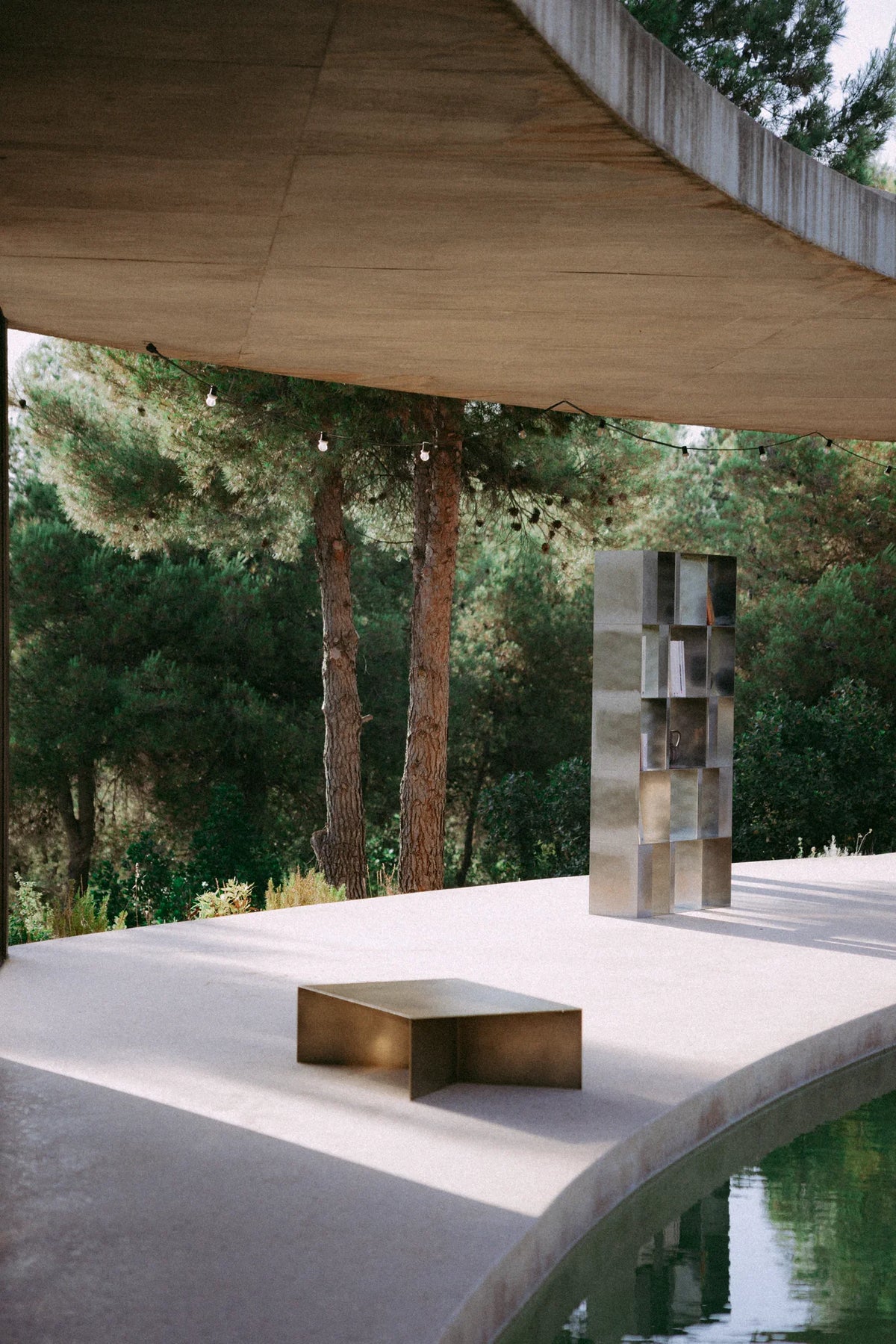 ZEN COFFEE TABLE en laiton · Storytelling 1