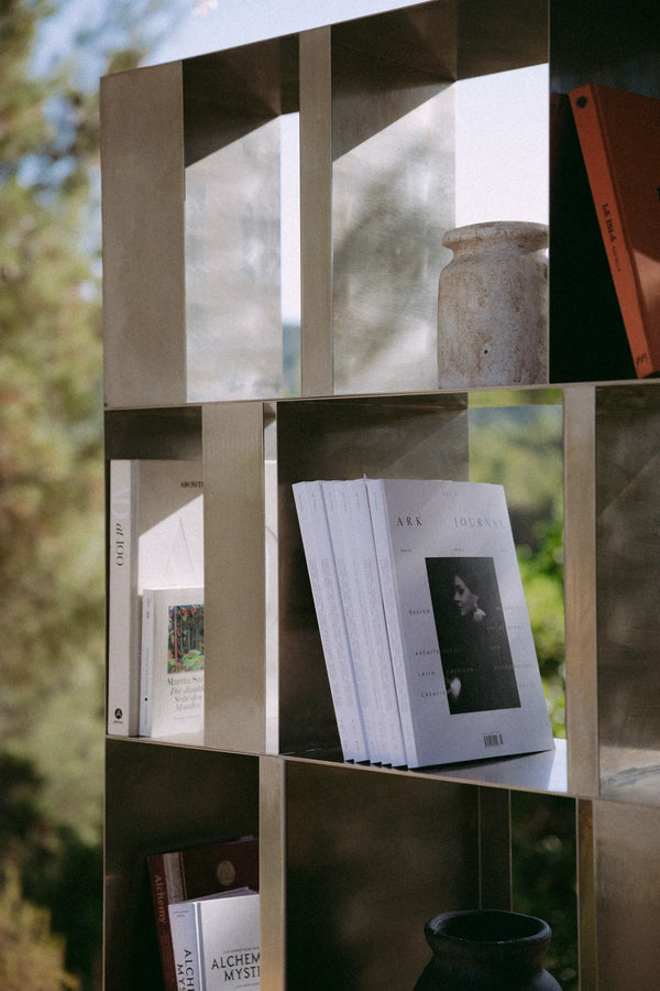 INFINITY BOOKSHELF Detail