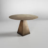 PYRAMID TABLE aus handveredeltem Messing – Ansicht 1